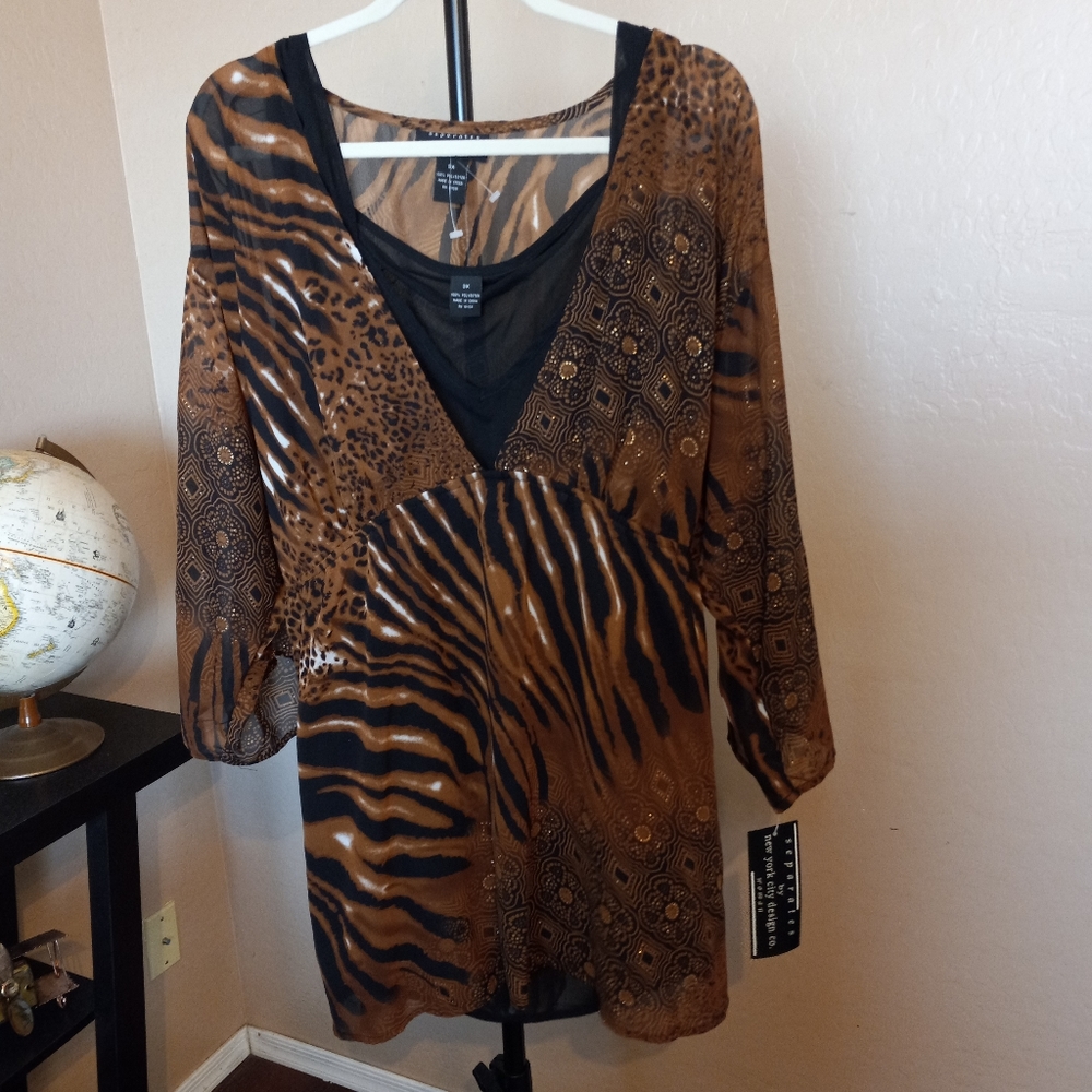 New York City Design Co Tiger Animal Print Mob Wife Blouse